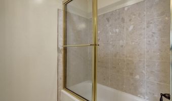 901 N MONROE St 1408, Arlington, VA 22201