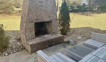 610 Fawn Branch Trl, Boiling Springs, SC 29316