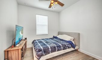 3254 Weston Manor Dr, Alva, FL 33920