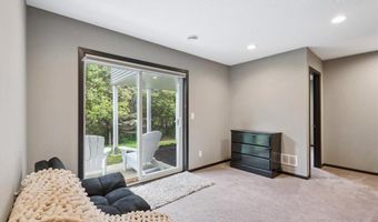 13715 Grafton Ct, Apple Valley, MN 55124