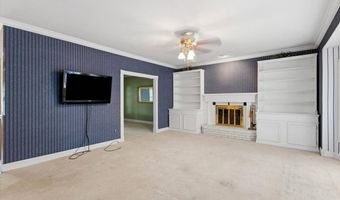477 Redwood Forest Dr, Ballwin, MO 63021