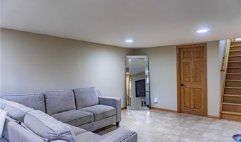122 106th Ave NW, Coon Rapids, MN 55448
