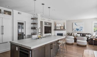 923 Merlo Ct, Carlsbad, CA 92011