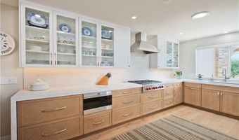 17068 Countess Pl, Encino, CA 91436