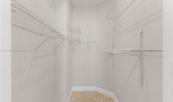 19900 E Country Club Dr PH18, Aventura, FL 33180