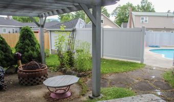 32 Hermanson St, Berlin, NH 03570