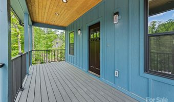 18 Winterhawk Dr, Arden, NC 28704