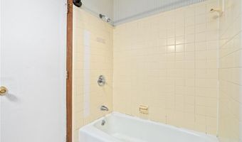 1144 E UNIVERSITY Dr, Auburn, AL 36830