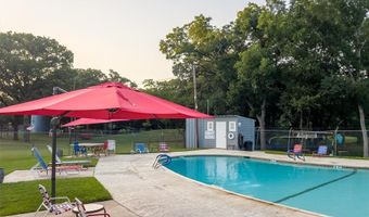 318 Boone St, Alvarado, TX 76009