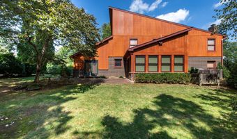 3908 SHORT HILL Dr, Allentown, PA 18104