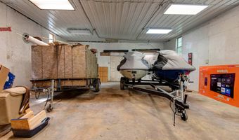 9641 State Highway 39, Aurora, MO 65605