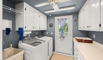 79 Apple Blossom Rd, Barre, VT 05641