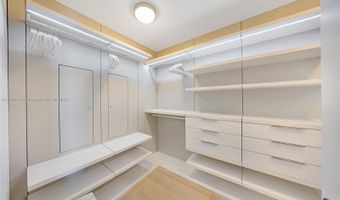 10201 Collins Ave 305, Bal Harbour, FL 33154