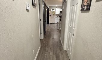 1313 E Benton Ave, Ava, MO 65608