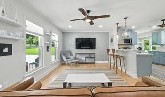 184 Cold Creek Dr, Alpharetta, GA 30009