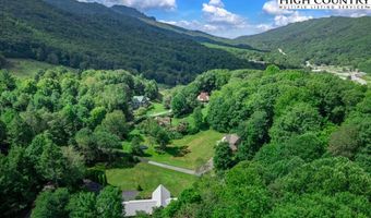 129 Keeth Dr, Banner Elk, NC 28604