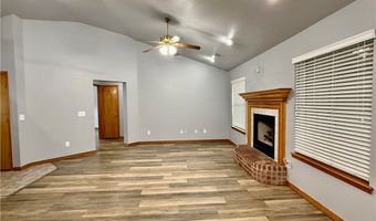 510 College Pl, Bentonville, AR 72712