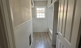 911 4th St, Abernathy, TX 79311