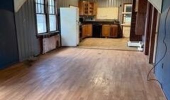 5 Lockrow Blvd, Albany, NY 12205