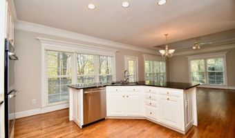 218 Thornhill Dr, Athens, GA 30607