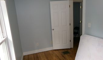204 Hawthorne St, Alma, MI 48801