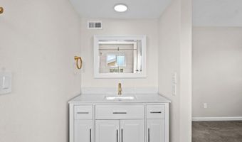 6415 Hayward Way, San Diego, CA 92139