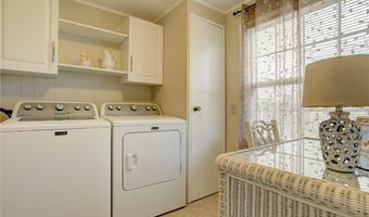 943 Pecan Cir, Barefoot Bay, FL 32976