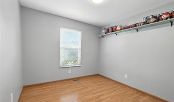 2925 Mahogany Ln, Arnold, MO 63010