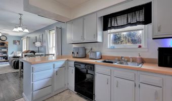 481 N Cleveland St, Bloomfield, IN 47424