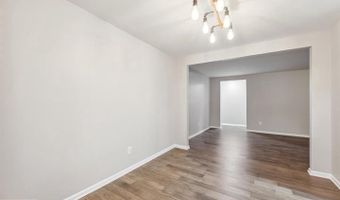 3322 WOODBURN VILLAGE Dr 13, Annandale, VA 22003