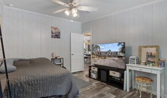 6389 6th Pl, Bell, FL 32619