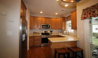 68 Delray Ln, Absecon, NJ 08201