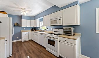 122 Strawberry Aly, Aliquippa, PA 15001