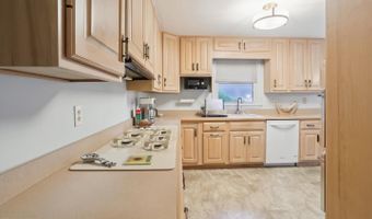6507 LANDON Ln, Bethesda, MD 20817
