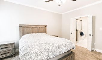 72 W SCOTTSDALE Cv, Atoka, TN 38004