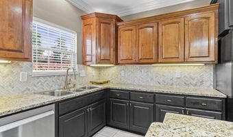 5014 Congressional Dr, Benton, AR 72019