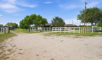 197 County Road 460, Alice, TX 78332