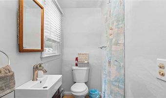 48 Sandy Brook Rd, Glocester, RI 02857