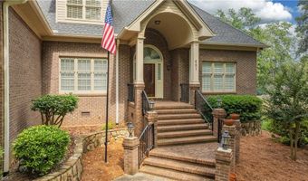 661 Nassau Trl, Asheboro, NC 27205
