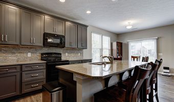 6158 Harvest Moon Ln, Brownsburg, IN 46112