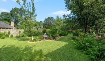 902 F St, Barling, AR 72923
