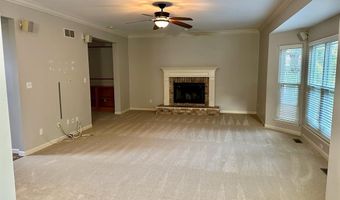 570 Castle Ridge Dr, Ballwin, MO 63021