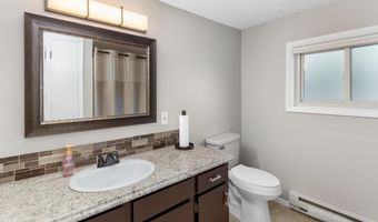 506 Lakeview Dr, Cascade, ID 83611