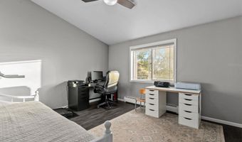 3333 N CASALOMA Dr 9, Appleton, WI 54913