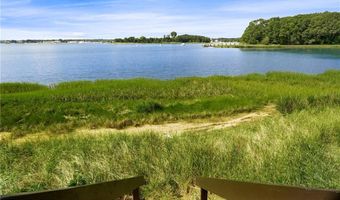 267 Fishing Cove Rd, North Kingstown, RI 02852