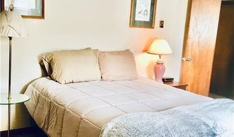 24 Continental Dr, Middletown, RI 02842