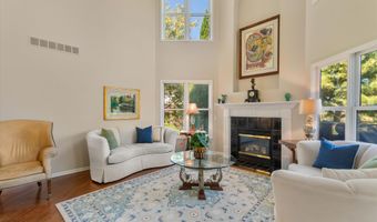 1717 Cedar Ln, Ann Arbor, MI 48105