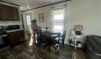 62 Samantha Ln, Auburn, ME 04210