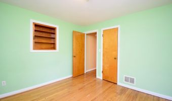 569 Rentz Pl, Delhi, OH 45238