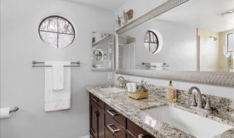 7319 Calle De Fuentes, Carlsbad, CA 92009